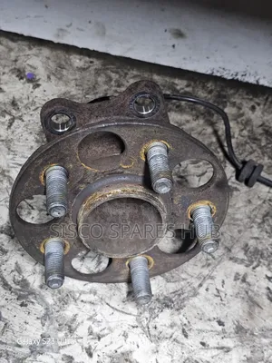 Rear Hub Ractis 2wd