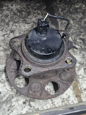 Rear Hub Ractis 2wd