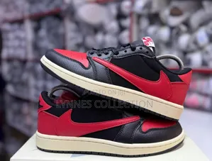 Jordan 1 Travis Scott Bred ,Reverse Sizes 38-45