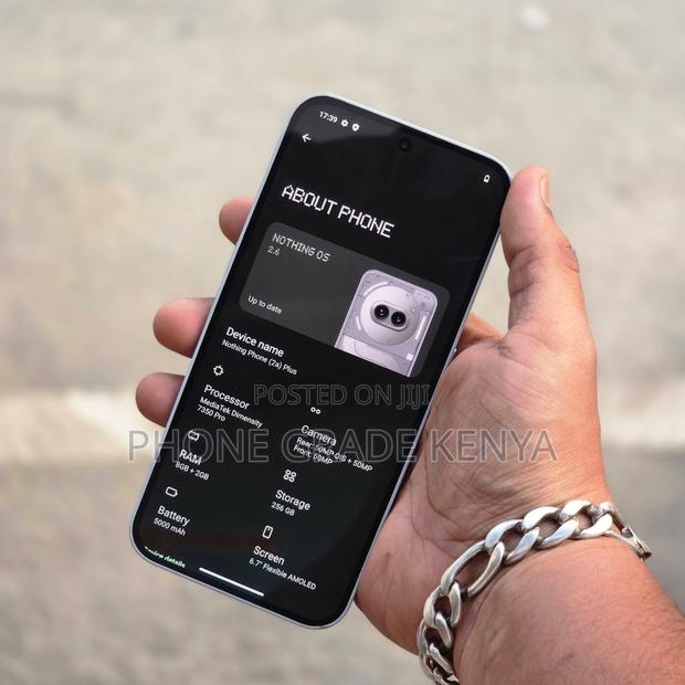 New Nothing Phone 2a Plus 256 GB White - thumbnail 2