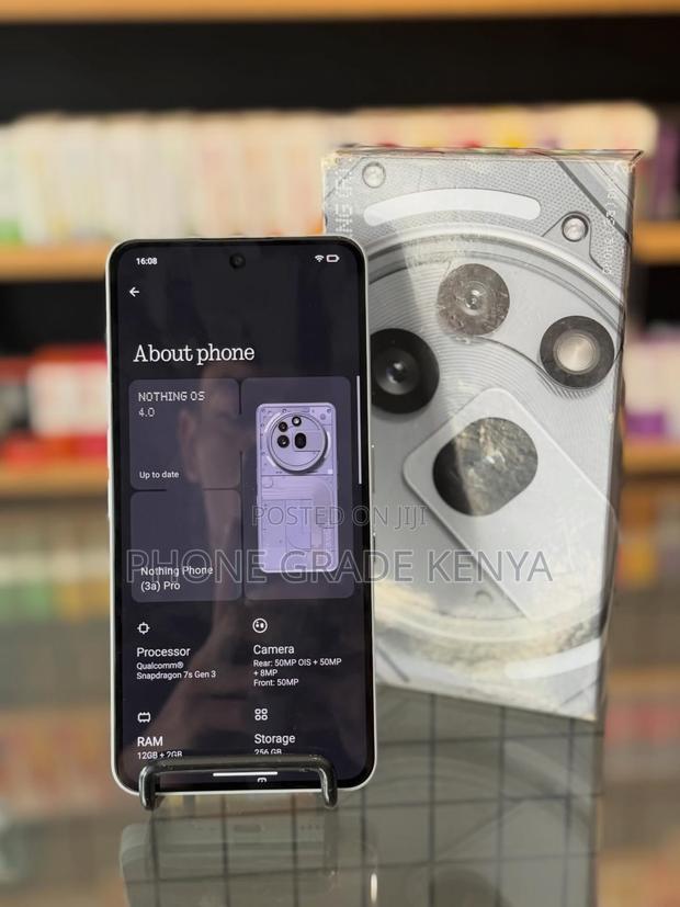 New Nothing Phone 3a Pro 256 GB White - thumbnail 2