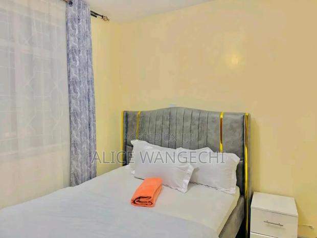 One Bedroom Airbnb Located in South B - thumbnail 5