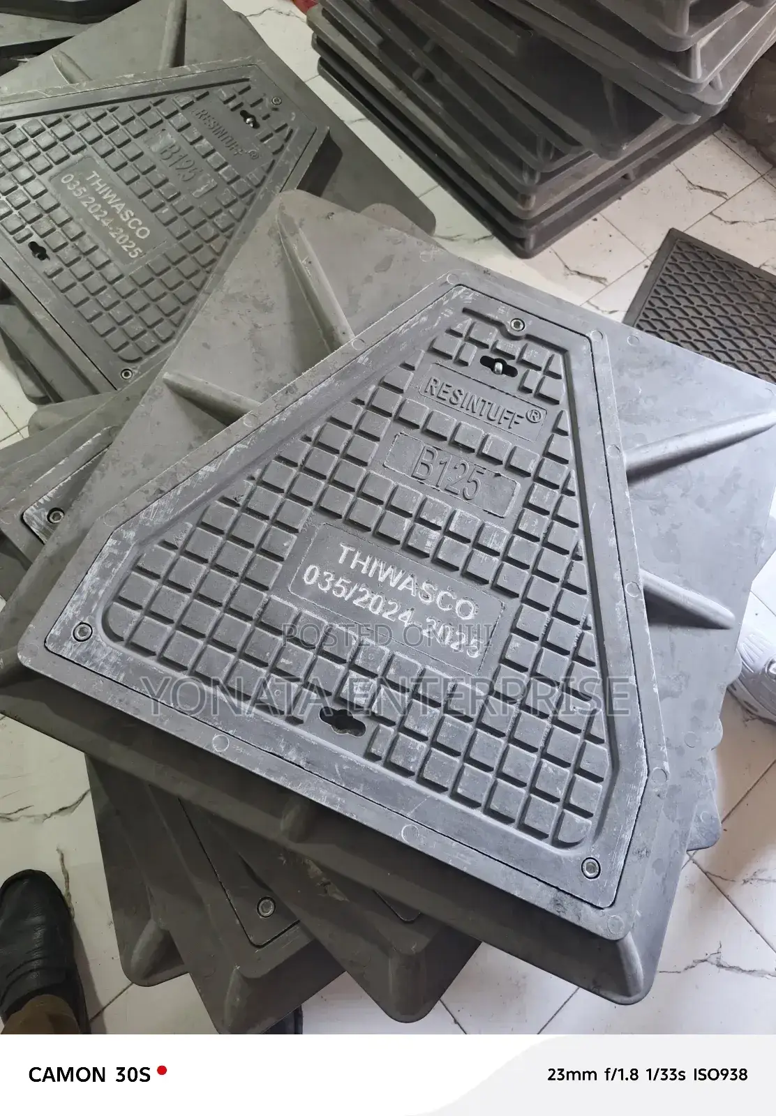 Reinforced Lockable Manhole Cover 12.5t