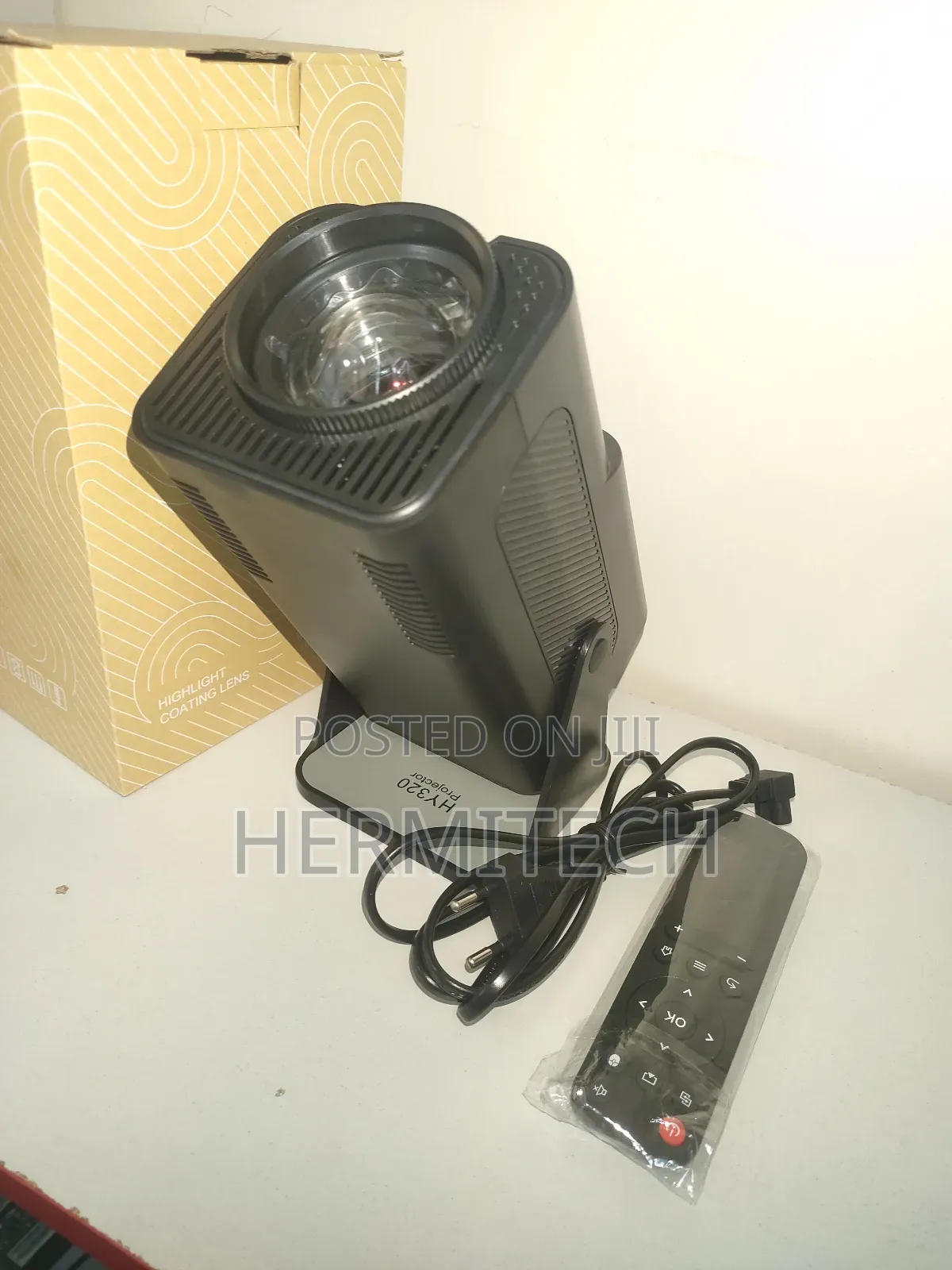 Hy320 Resolution Smart Android Projector