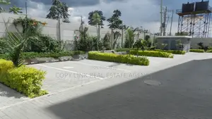 3bdrm Apartment in Mlolongo for sale