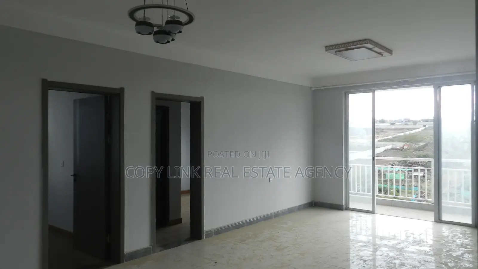 3bdrm Apartment in Mlolongo for sale