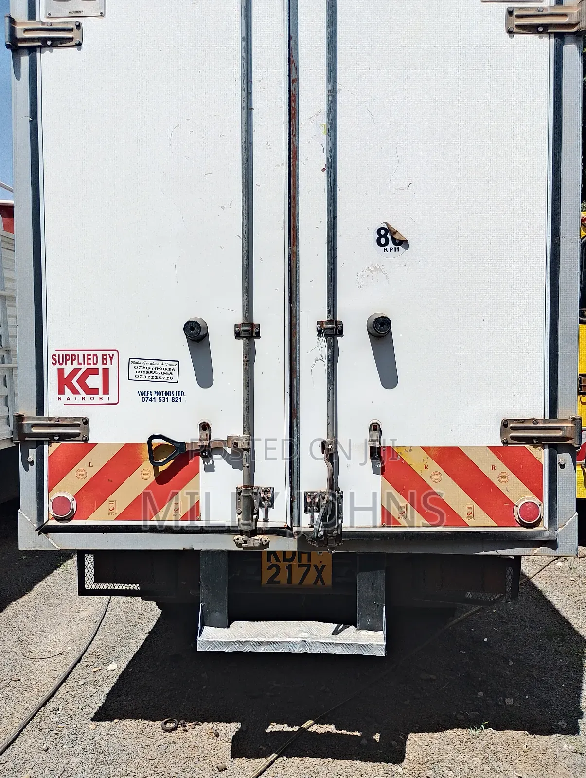 Isuzu NMR KDH 217x