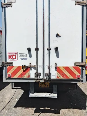 Isuzu NMR KDH 217x