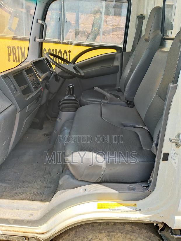 Isuzu NMR KDH 217x - thumbnail 5