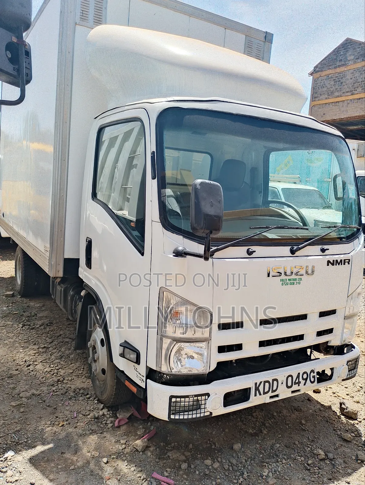 Isuzu NMR KDD 049g