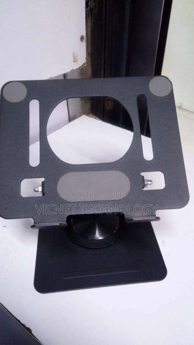 360 Degrees Rotating Metallic Tablet Stand - main view