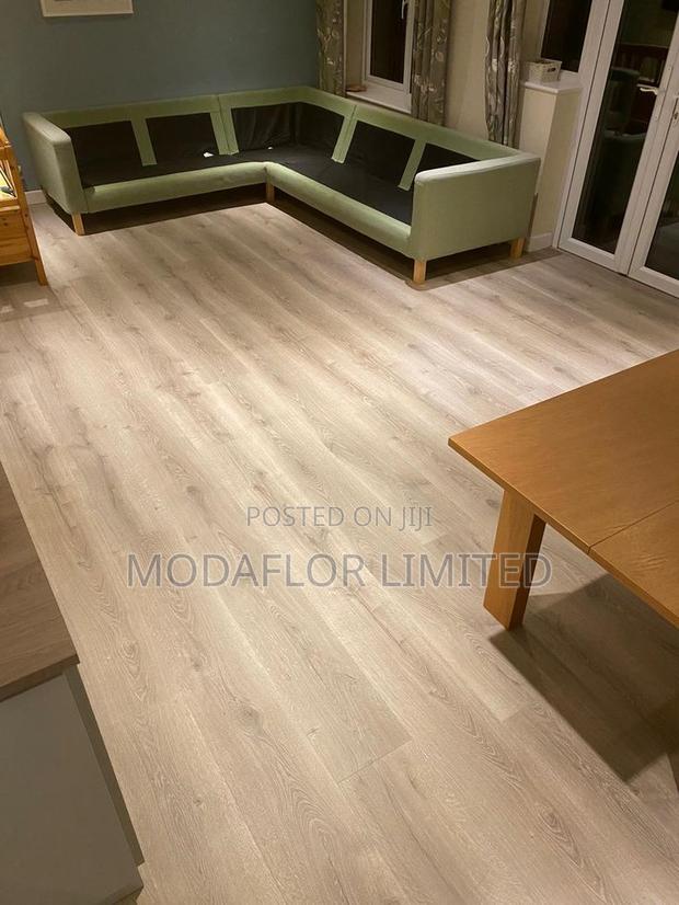 Modern LVT Flooring – Clean, Professional Finish