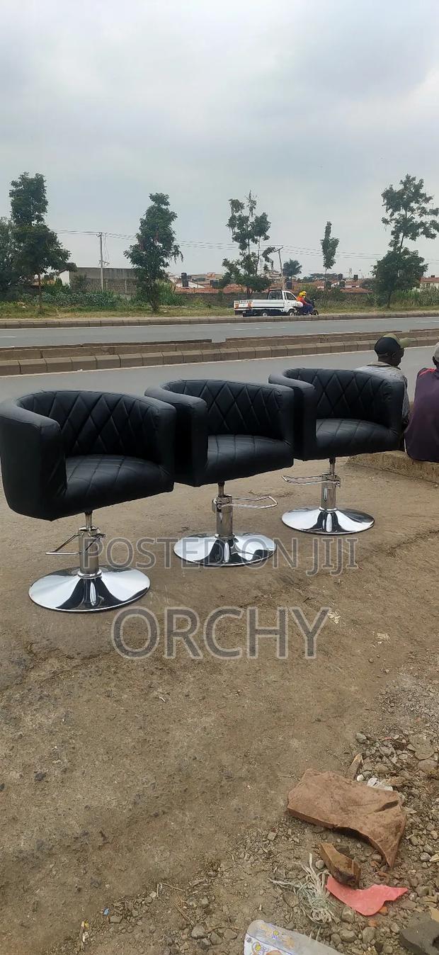 Salon Styling Seat - main view