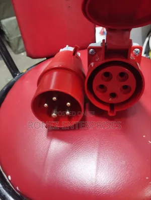 Industrial Socket 32 Amps 4 Pin Potric