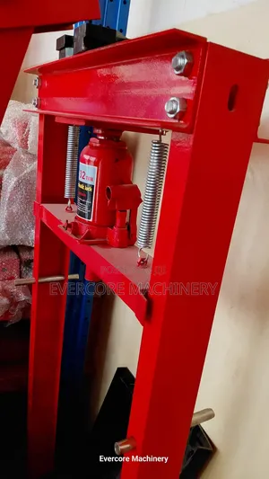 Commercial 32tonne Bearing/Bushes Press Manual Operated.