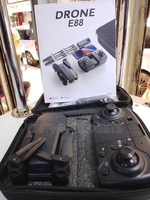 E88 Rc Drone With Camera One-Key Return - thumbnail 2