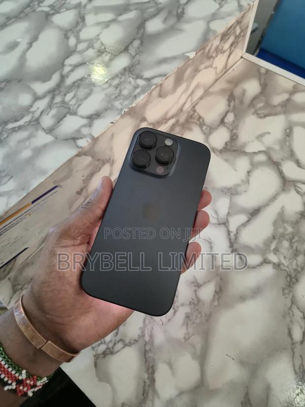 Apple iPhone 16 Pro 256 GB Black