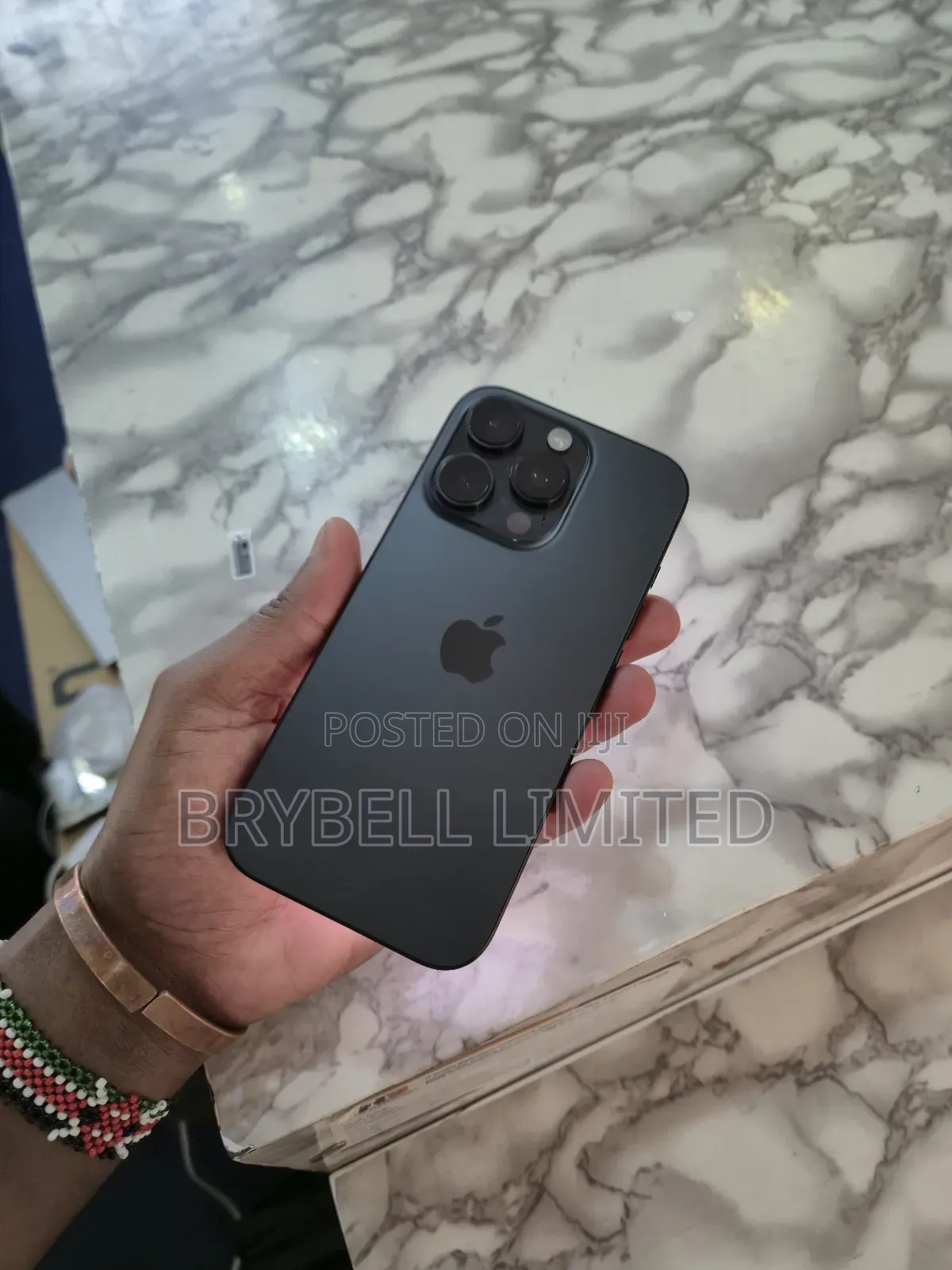 Apple iPhone 16 Pro 256 GB Black