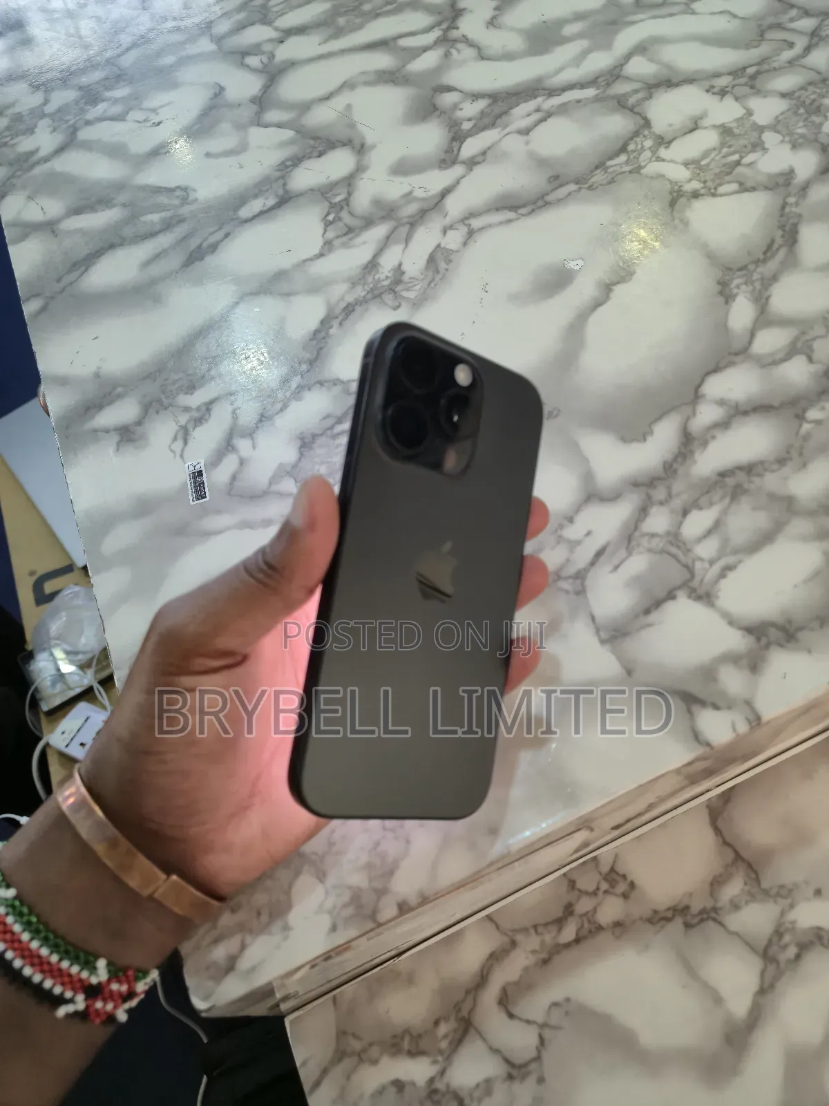 Apple iPhone 16 Pro 256 GB Black