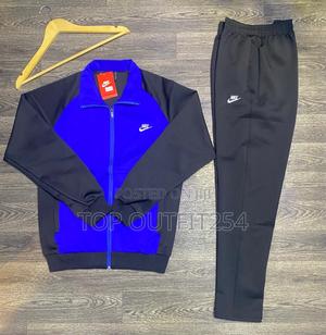Nike Premium Tracksuits. - thumbnail 2