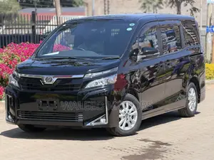 Toyota Voxy 2018 Black