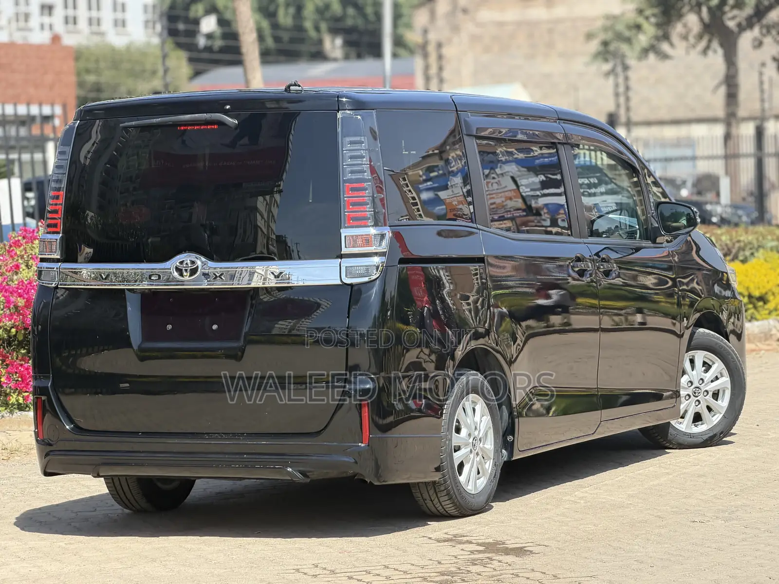 Toyota Voxy 2018 Black