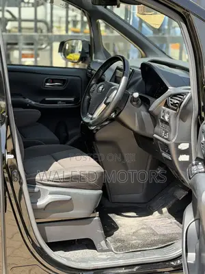 Toyota Voxy 2018 Black