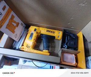 Cordless Brad Nailer Kit