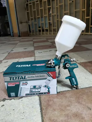 Car Finishing Total Spray Gun 600 Cc 1.4mm Nozzle