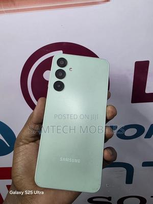 Samsung Galaxy A16 128 GB Silver - main view