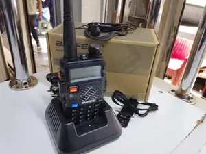Baofeng Uv-5r Dual Band Walkie Talkie With Charging Dock