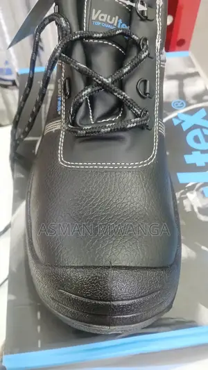 Safety Shoes With Steel Toe