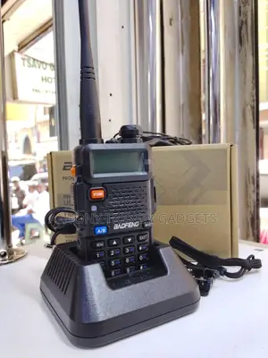 Baofeng Uv5r VHF/Uhf Two Way Radio 5–8km Range