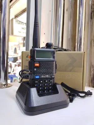 Baofeng Uv5r VHF/Uhf Two Way Radio 5–8km Range