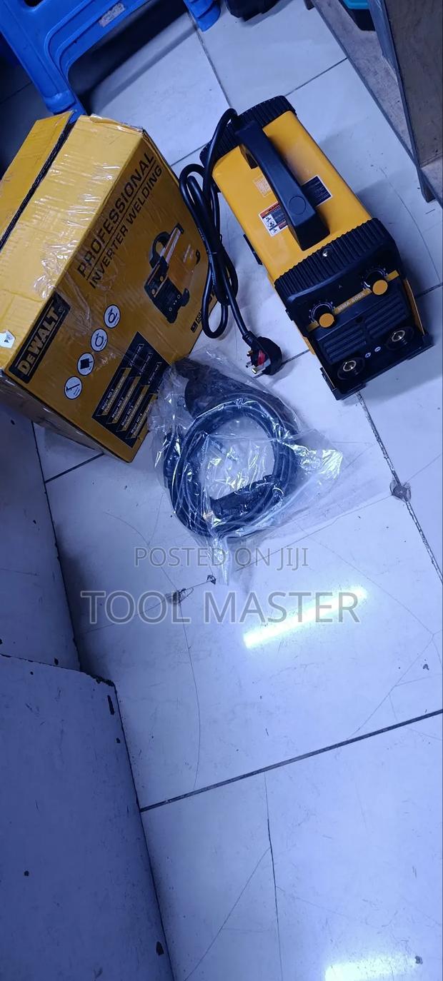 Portable Welding Machine 500amp /Dewalt Portable Welding Machine - main view