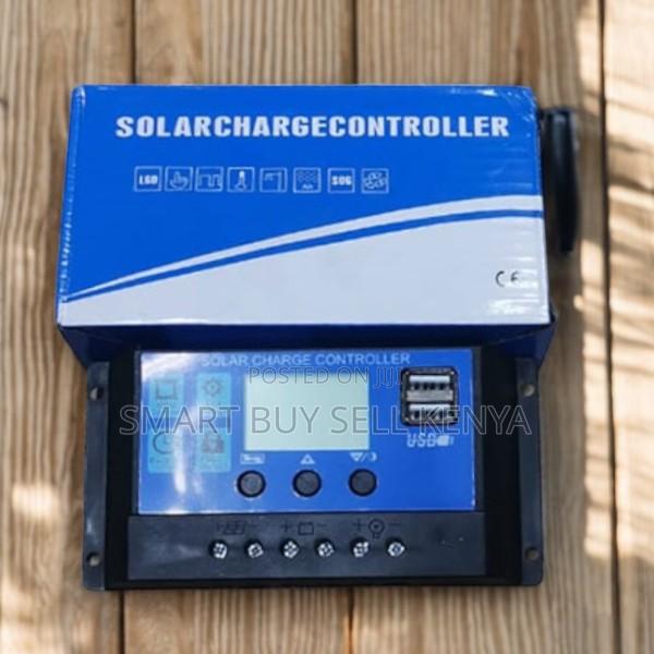 LCD Display Dual Usb 30a Solar Charge Controller With Protection - main view