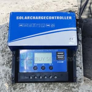 Efficient 12v 24v 30a Solar Charge Controller With LCD and Protection - thumbnail 2