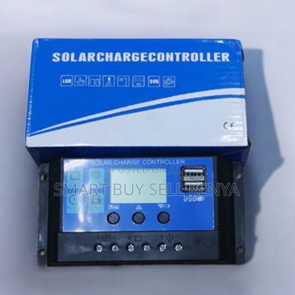 Intelligent 30a PWM Solar Charge Controller for 12v/24v Battery - main view