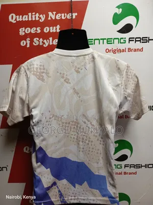 High-detail Multigraphic T-shirt