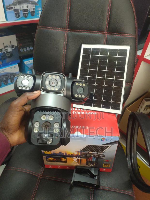 4g Solar Powered Surveillance Camera With Solar Panel - main view