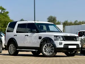 Land Rover Discovery 2012 White