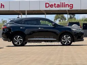 Toyota Harrier 2.0 Turbo 2018 Black