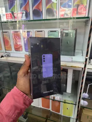 New Samsung Galaxy S24 256 GB Purple