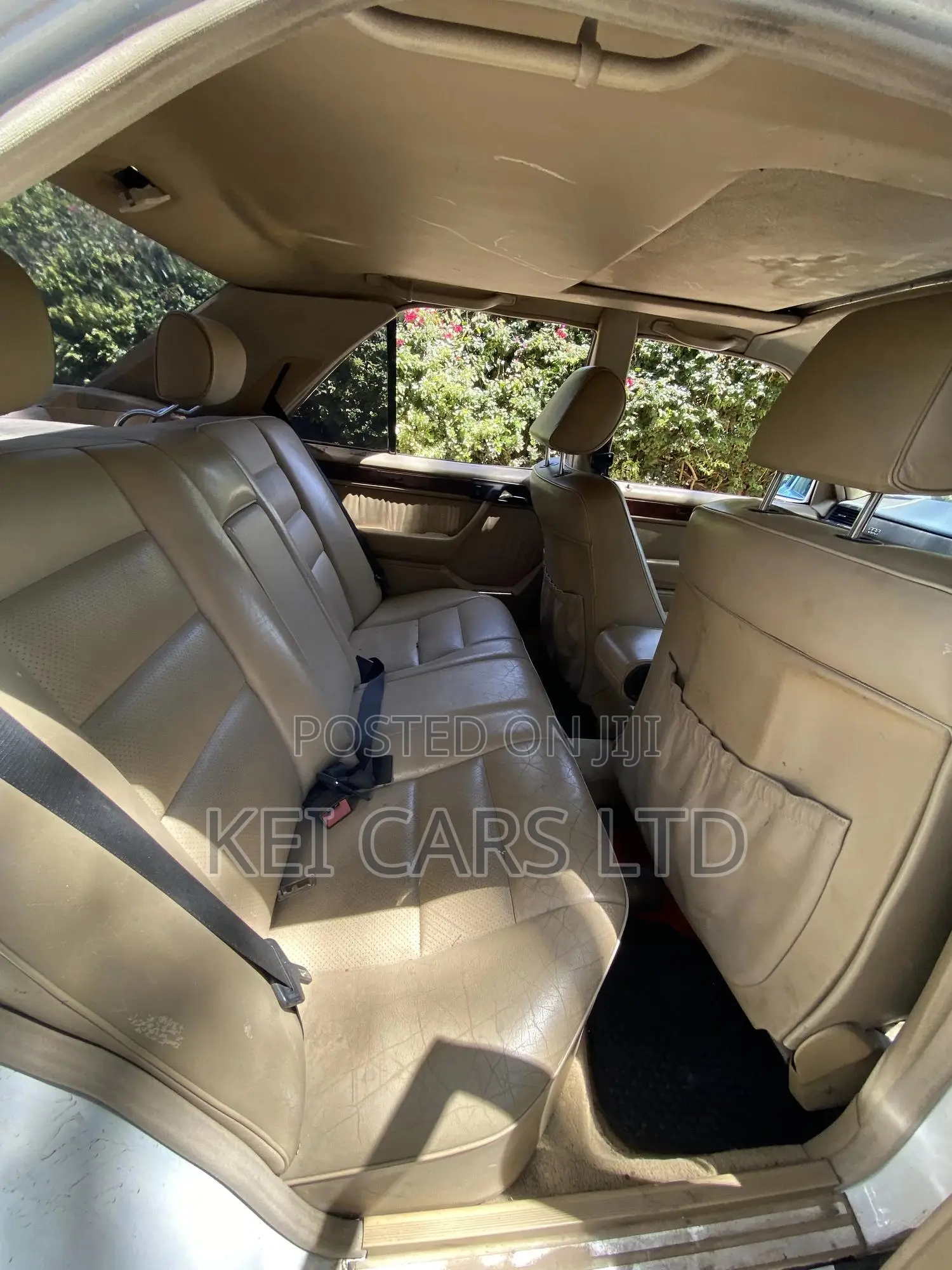 Mercedes-Benz W124 1989 White