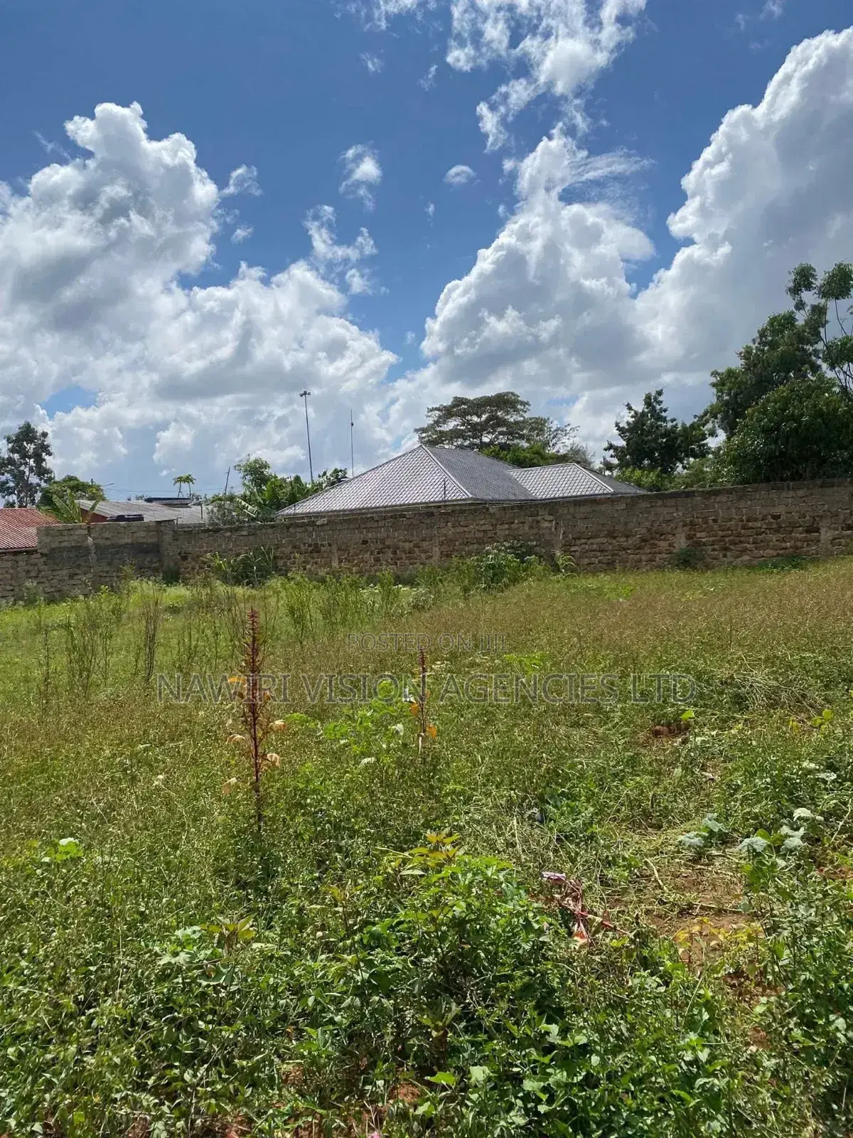 Plots for Sale in Utawala 100*100