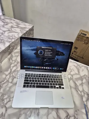 Laptop Apple MacBook Pro 2015 16GB Intel Core I7 SSD 512GB