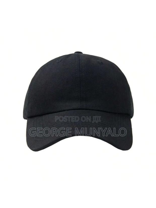 Quality Plain Caps For Daily Wear
