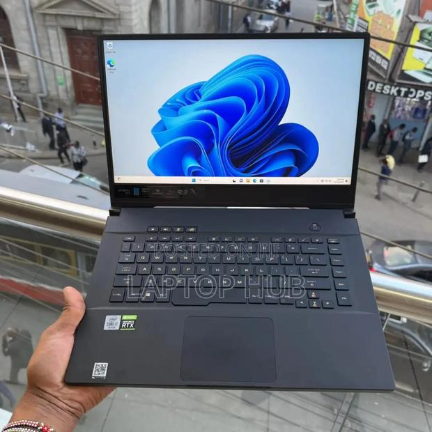 Laptop Asus ROG Zephyrus M15 GU502LU 16GB Intel Core I7 SSD 512GB