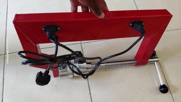 Professional Automatic Tyre Vulcanizing Machine Good Quality. - thumbnail 3