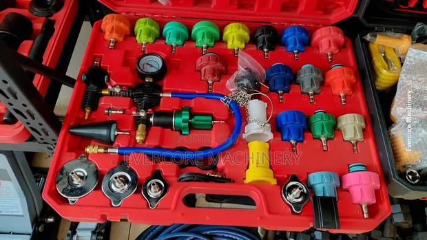 Universal Cooling System Radiator Pressure Test Kit – Full Set - thumbnail 2